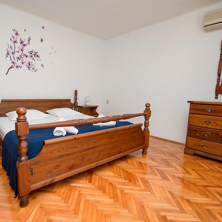 Apartments By The Sea Nerezine, Losinj - 7963 Εξωτερικό φωτογραφία
