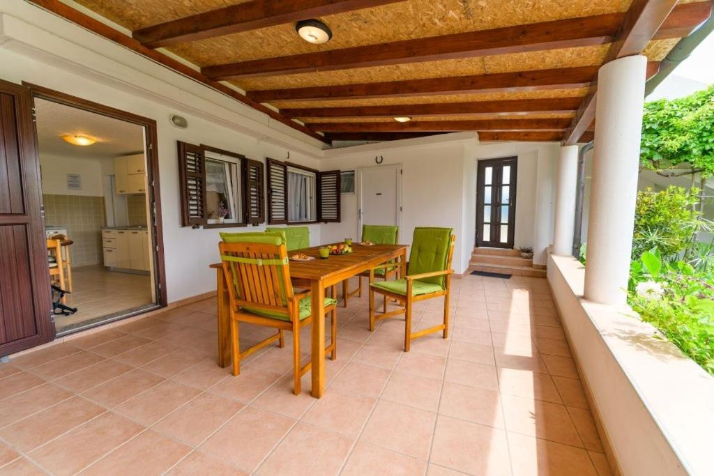 Apartments By The Sea Nerezine, Losinj - 7963 Εξωτερικό φωτογραφία